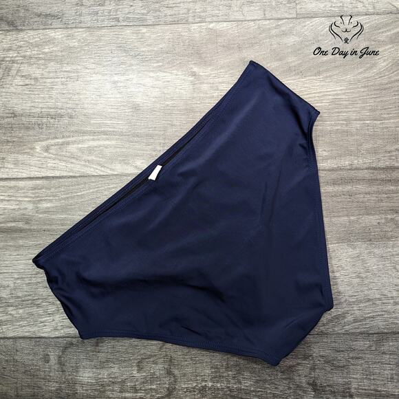 Amzbrly Standard Bikini Bottom Size L - Picture 3 of 3